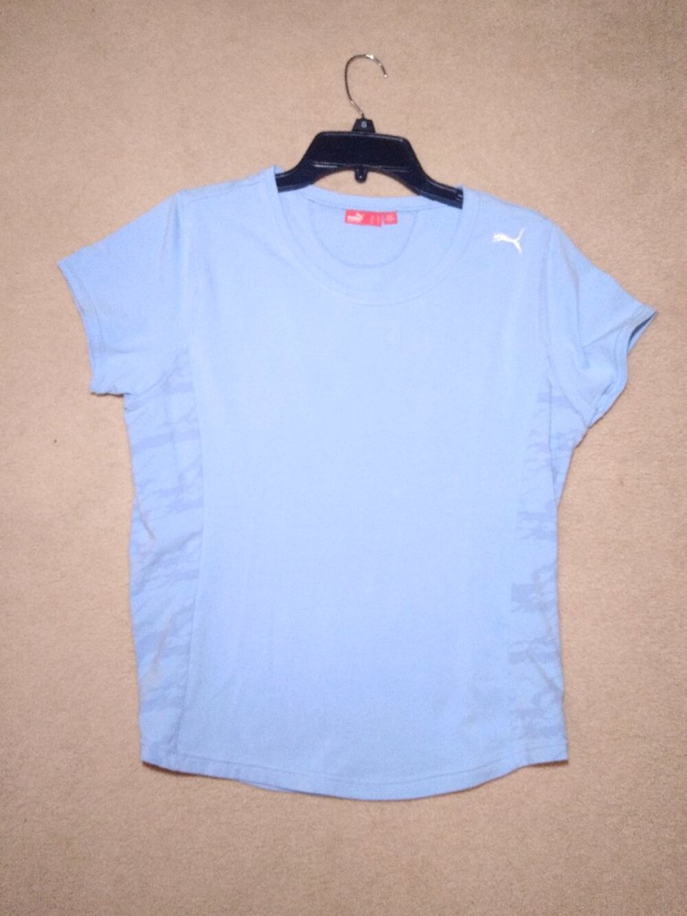 PUMA Women’s Size XL Crew Neck Sport Short Sleeve Athletic Top Powder Blue